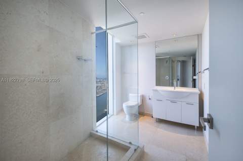 465 Brickell Ave 5701, Miami FL - photo 20 of 44