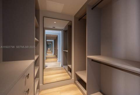 465 Brickell Ave 5701, Miami FL - photo 21 of 44