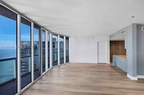 465 Brickell Ave 5701, Miami FL - photo 8 of 44