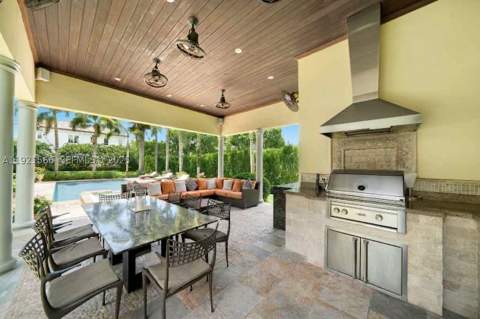 8010 Ponce De Leon Rd, Miami FL - photo 13 of 31
