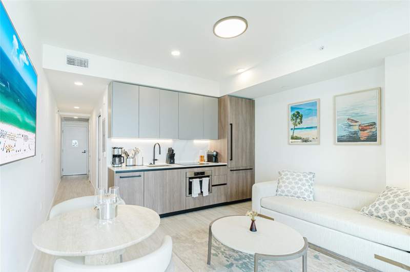 1 bedroom Condominium at 580 72nd Street 1413, 72 Park, Miami Beach — photo 5