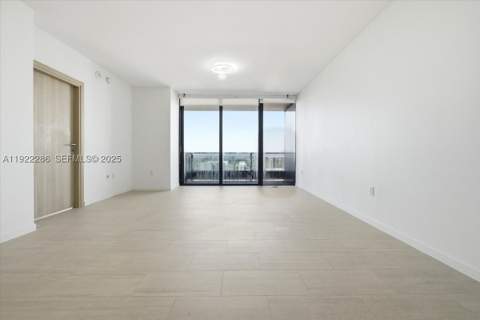 1000 Brickell Plz 3211, Miami FL - photo 13 of 84