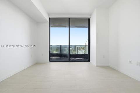 1000 Brickell Plz 3211, Miami FL - photo 17 of 84