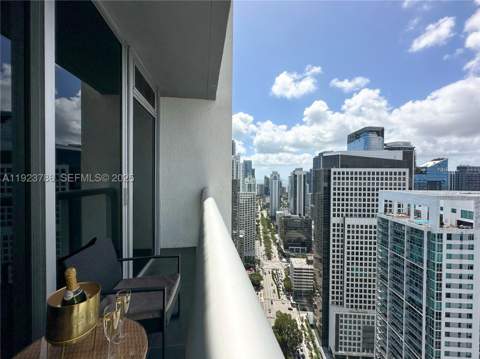 485 Brickell Ave 4405, Miami FL - photo 6 of 35