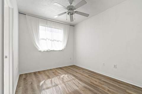8520 NW 139th Terrace 1602, Miami Lakes FL - photo 11 of 41