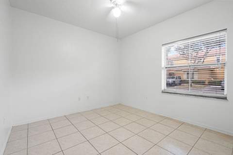 8520 NW 139th Terrace 1602, Miami Lakes FL - photo 19 of 41