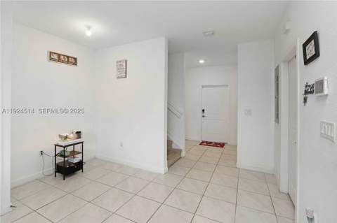1052 SE 23rd Ave, Homestead FL - photo 11 of 18