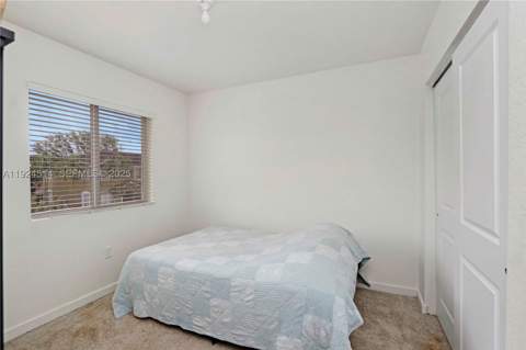 1052 SE 23rd Ave, Homestead FL - photo 15 of 18