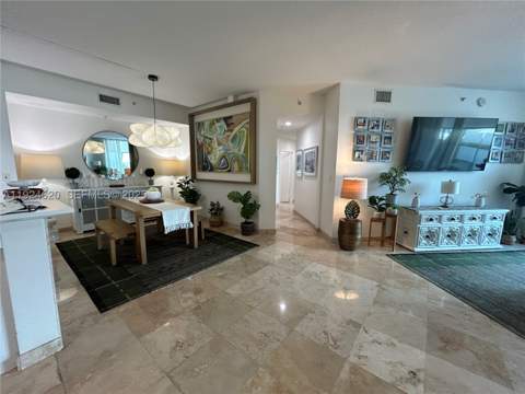 9055 SW 73 Ct 809, Miami FL - photo 10 of 47