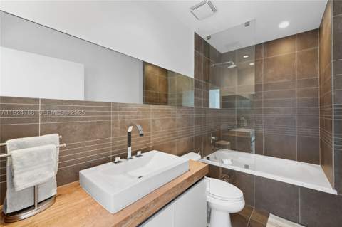 2100 Park Ave 201, Miami Beach FL - photo 16 of 22