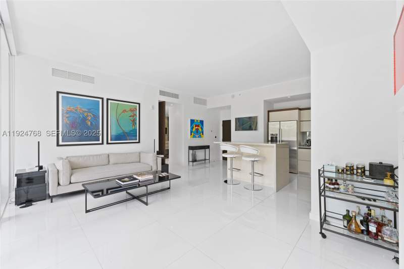 3 bedroom Condominium at 2100 Park Ave 201, Artepark South Condo, Miami Beach — photo 4