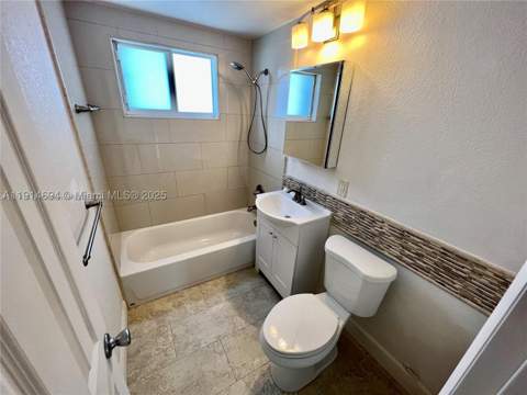 2700 NE 135th St 45, North Miami FL - photo 12 of 27