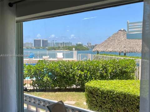 2700 NE 135th St 45, North Miami FL - photo 7 of 27