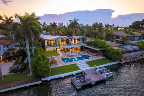 327 E Rivo Alto Dr, Miami Beach FL - photo 13 of 14