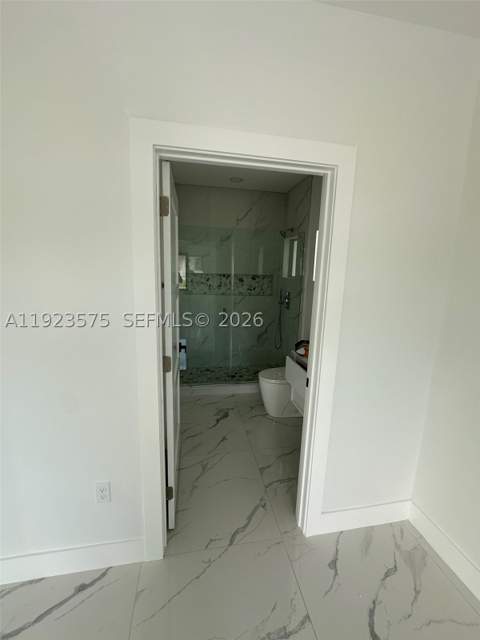 580 SW 10th Ave, Homestead FL - photo 9 of 25