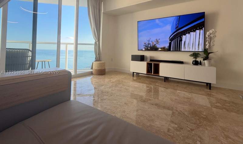 2 bedroom Condominium at 16699 Collins Ave 2701, La Perla Condo, Sunny Isles Beach — photo 3