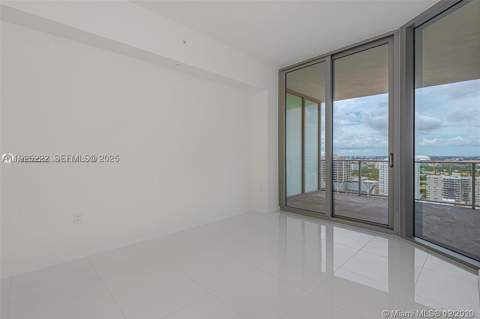 851 NE 1st Ave 1608, Miami FL - photo 16 of 34
