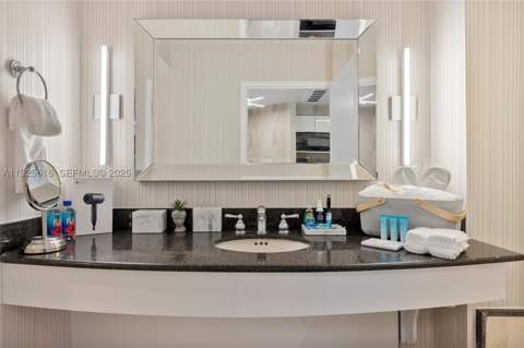18001 Collins Ave 2512, Sunny Isles Beach FL - photo 12 of 24