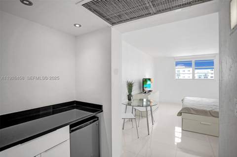 19370 Collins Ave 1504, Sunny Isles Beach FL - photo 15 of 33