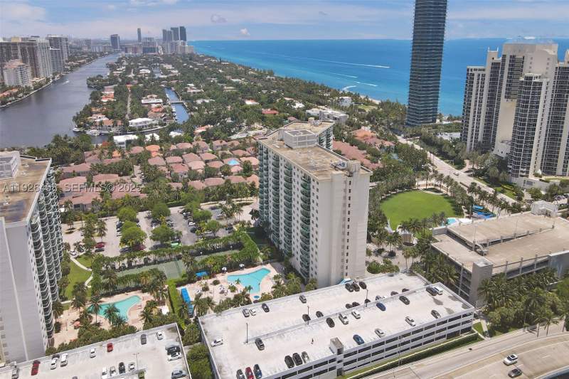 2 bedroom Condominium at 19370 Collins Ave 1504, Ocean Reserve Condo, Sunny Isles Beach — photo 2