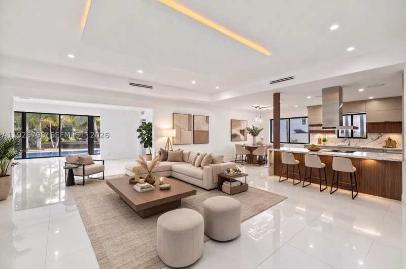 4 bedroom SingleFamilyResidence at 1200 Cleveland Rd, Biscayne Point, Miami Beach — photo 1