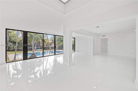 1200 Cleveland Rd, Miami Beach FL - photo 14 of 43