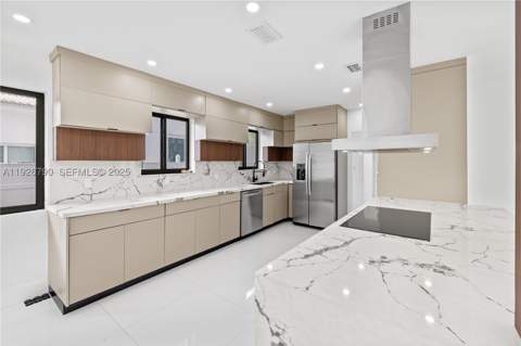 1200 Cleveland Rd, Miami Beach FL - photo 17 of 43