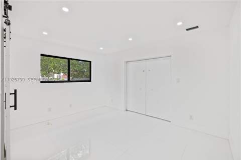 1200 Cleveland Rd, Miami Beach FL - photo 22 of 43
