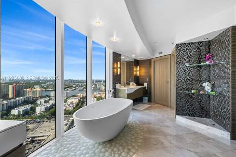 17201 Collins Ave 3505, Sunny Isles Beach FL - photo 11 of 19