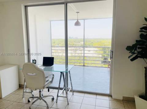 3660 NE 166th St 812, North Miami Beach FL - photo 13 of 46