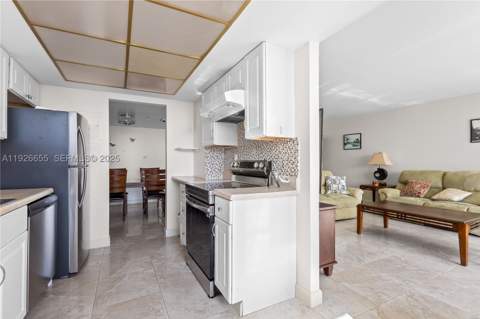 18011 Biscayne Blvd 1501, Aventura FL - photo 20 of 69