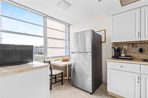 18011 Biscayne Blvd 1501, Aventura FL - photo 23 of 69