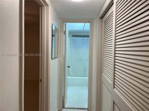 255 Sunrise Dr 103, Key Biscayne FL - photo 12 of 20