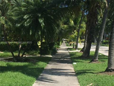 255 Sunrise Dr 103, Key Biscayne FL - photo 19 of 20