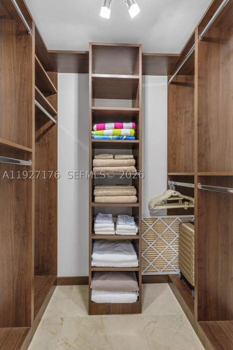495 Brickell Ave 2405, Miami FL - photo 18 of 34