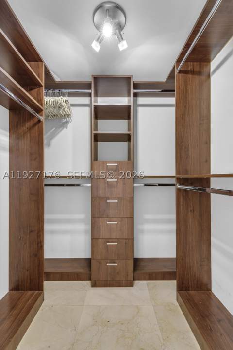 495 Brickell Ave 2405, Miami FL - photo 19 of 34