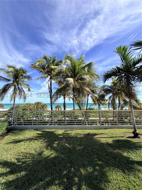 5151 Collins Ave 730 + Den, Miami Beach FL - photo 19 of 38