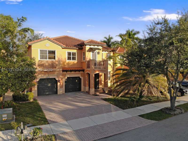 5 bedroom SingleFamilyResidence at 2651 SW 152nd Ct, Egret Lake Estates Sec 1, Miami — photo 1