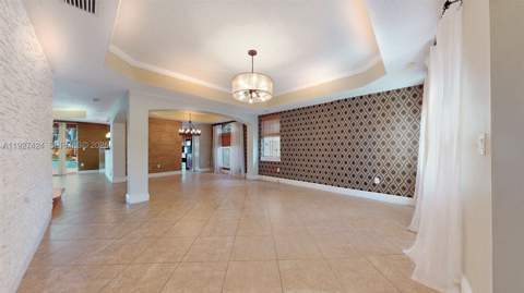 2651 SW 152nd Ct, Miami FL - photo 8 of 37