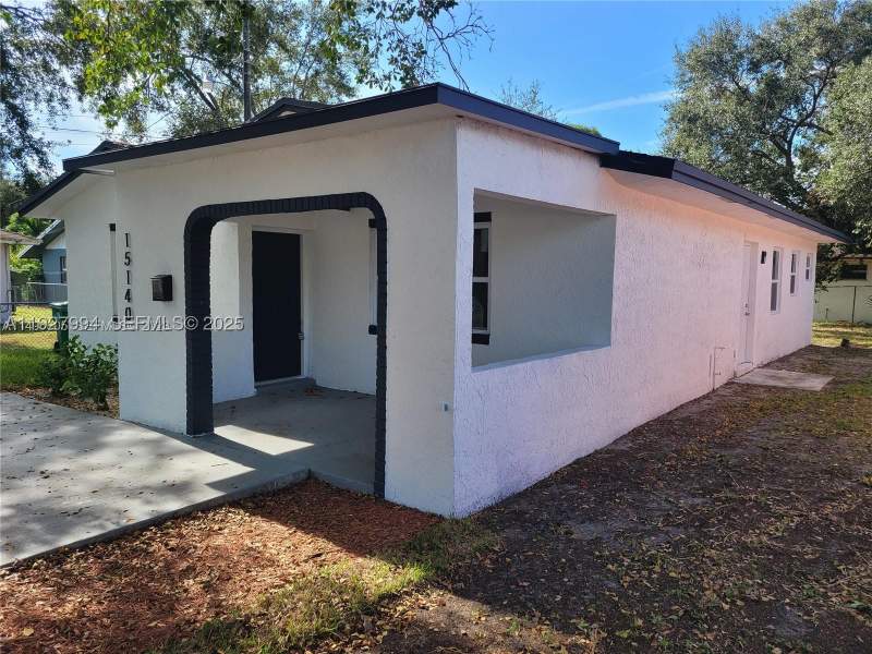 3 bedroom SingleFamilyResidence at 15140 NW 18th Ave, Rainbow Park, Miami Gardens — photo 3