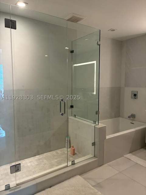 300 Sunny Isles Blvd 4-506, Sunny Isles Beach FL - photo 18 of 19