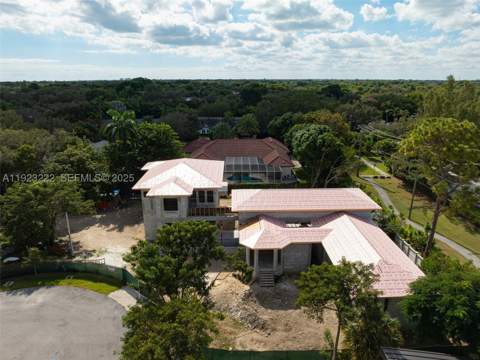 6990 SW 91st St, Pinecrest FL - photo 7 of 20