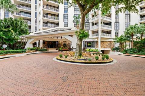 1000 Quayside Terrace 1606, Miami FL - photo 8 of 57