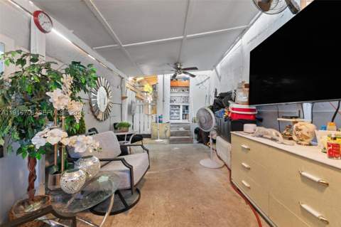 2262 NW 4th St, Miami FL - photo 22 of 30
