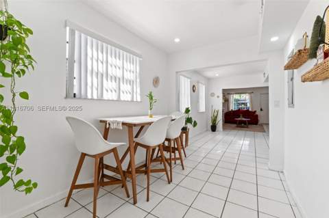 2262 NW 4th St, Miami FL - photo 6 of 30