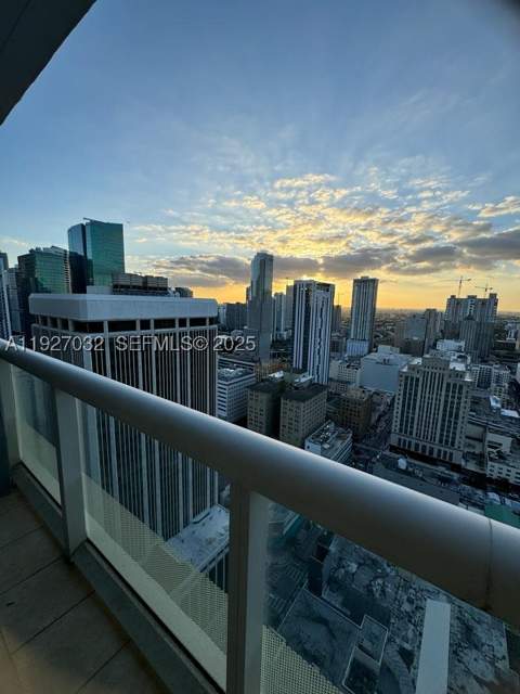 50 Biscayne Blvd 3807, Miami FL - photo 18 of 41