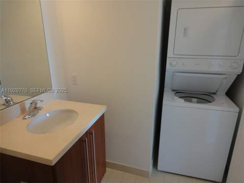 79 SW 12th St 1203S, Miami FL - photo 14 of 21