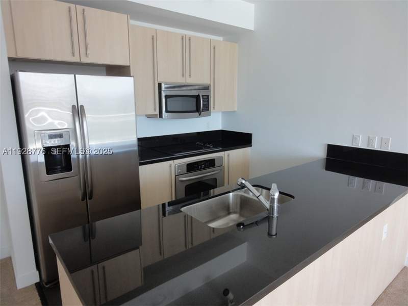 2 bedroom Condominium at 79 SW 12th St 1203S, Axis On Brickell, Miami — photo 3