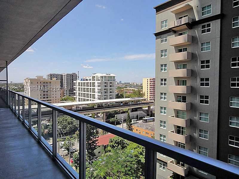 2 bedroom Condominium at 1111 SW 1st Ave 1123N, Axis On Brickell, Miami — photo 4
