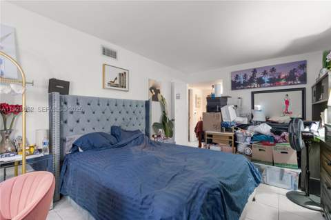250 180th Dr 159, Sunny Isles Beach FL - photo 10 of 21